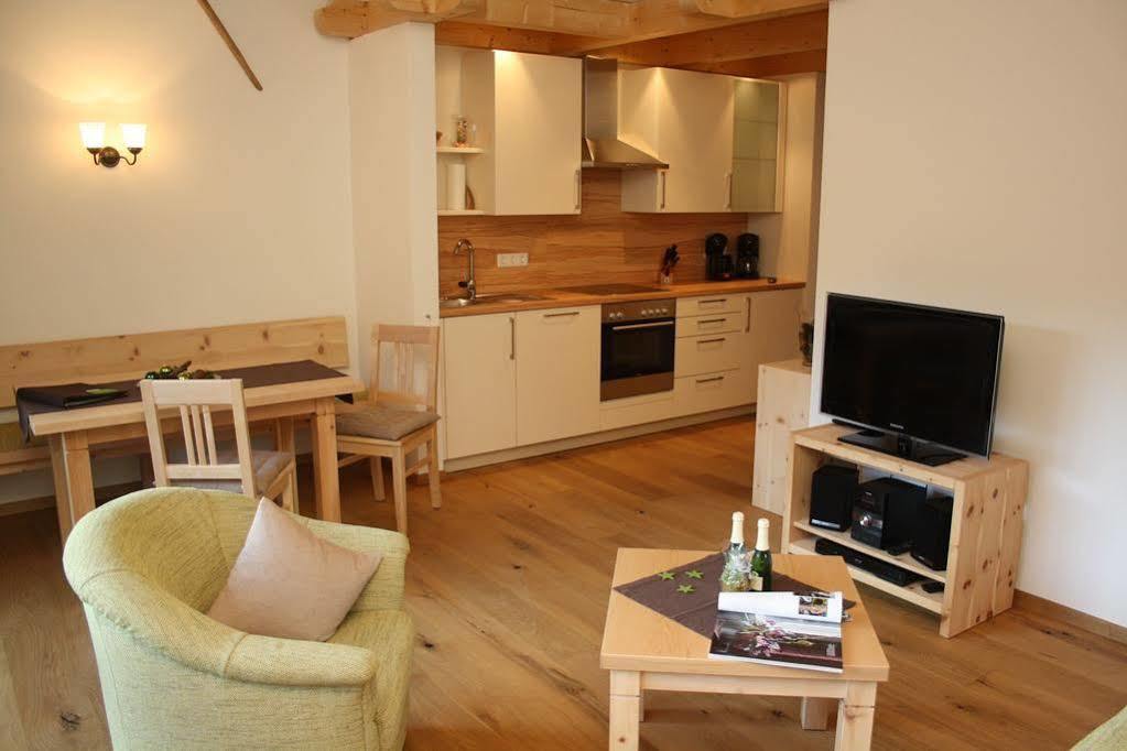 אוברמרגואה Ferienhaus Alpinissimo מראה חיצוני תמונה